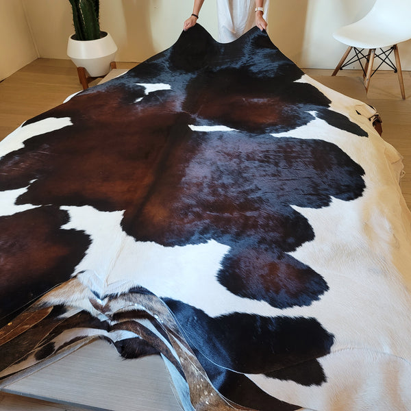 Natural Brazilian Chocolate and White Cowhide Rug Size X Large 3089