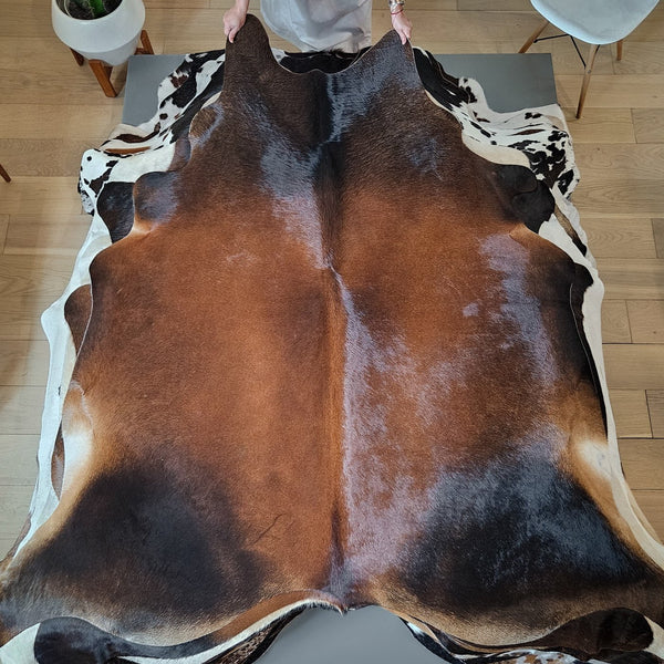 Brazilian Chocolate Cowhide Rug Size 7' L x 7'3" W 6567