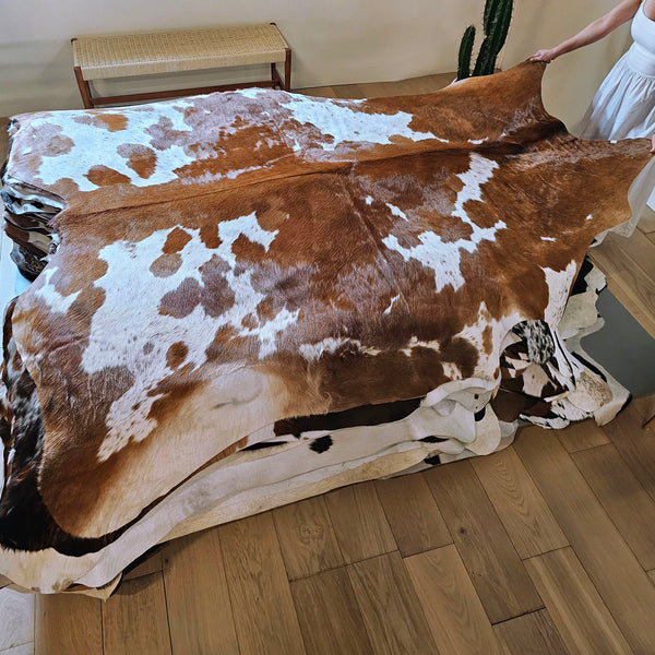 Brown and White Cowhide Rug Size 7'5" L x 6'11" W 7852