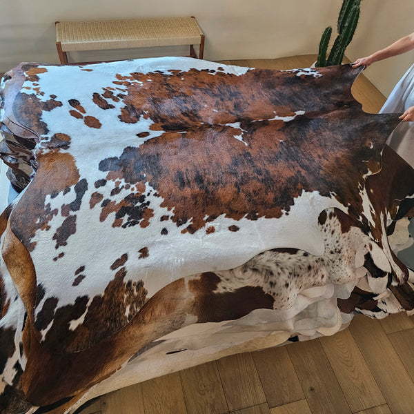 Tricolor Cowhide Rug Size 6'8" L x 6'8" W 7921