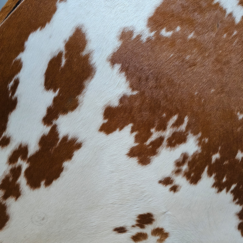 Brown and White Cowhide Rug Size 7'1" L x 6'9" W 7985