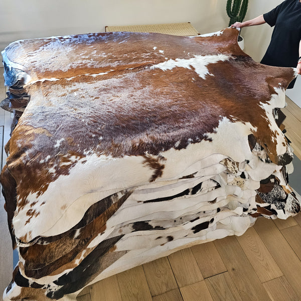 Brown and White Cowhide Rug Size 7'3" L x 7'2" W 8408