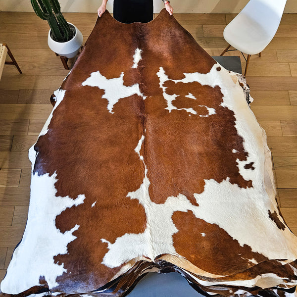 Brown and White Cowhide Rug Size 7'10" L x 7'2" W 8431