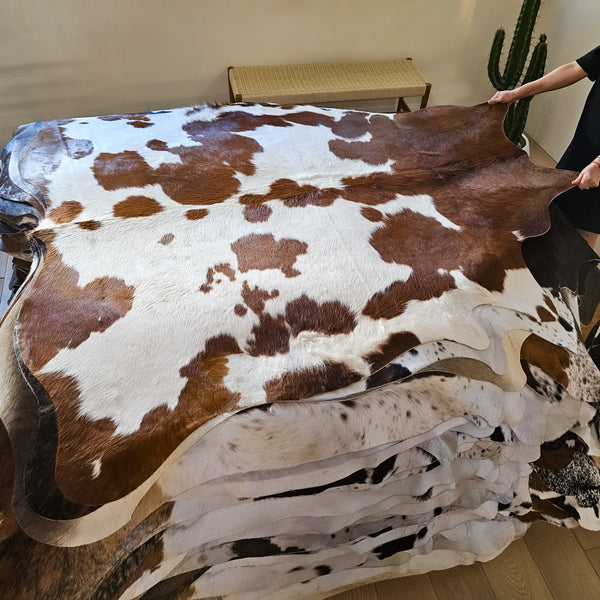 Brown and White Cowhide Rug Size 6'5" L x 6'3" W 8437