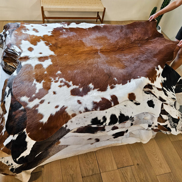 Brown and White Cowhide Rug Size 6'6" L x 6'7" W 8637