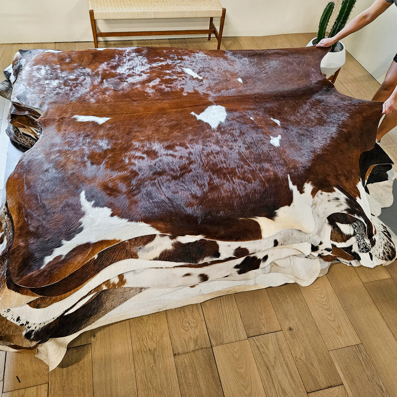 Brown and White Cowhide Rug Size 7'3" L x 7'1" W 8652