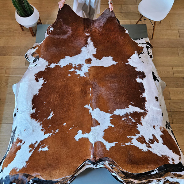 Brown and White Cowhide Rug Size 7'3" L x 6'6" W 7956