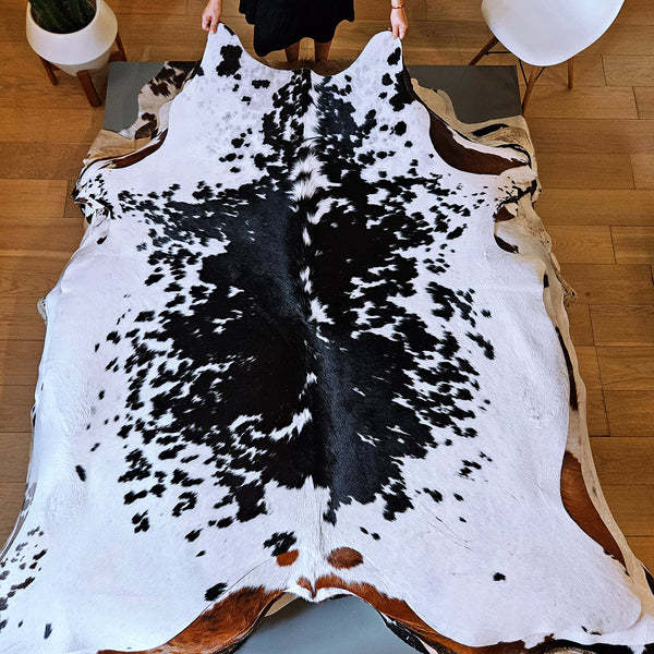 Black Salt and Pepper Cowhide Rug Size 7'0" L x 6'6" W 8067