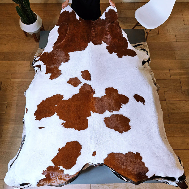 Brown and White Cowhide Rug Size 8'4" L x 7'1" W 8071