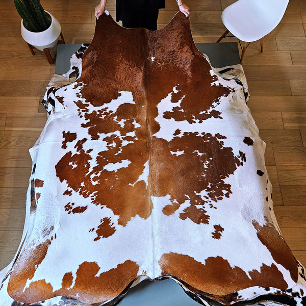 Brown and White Cowhide Rug Size 7'05" L x 6'4" W 8074