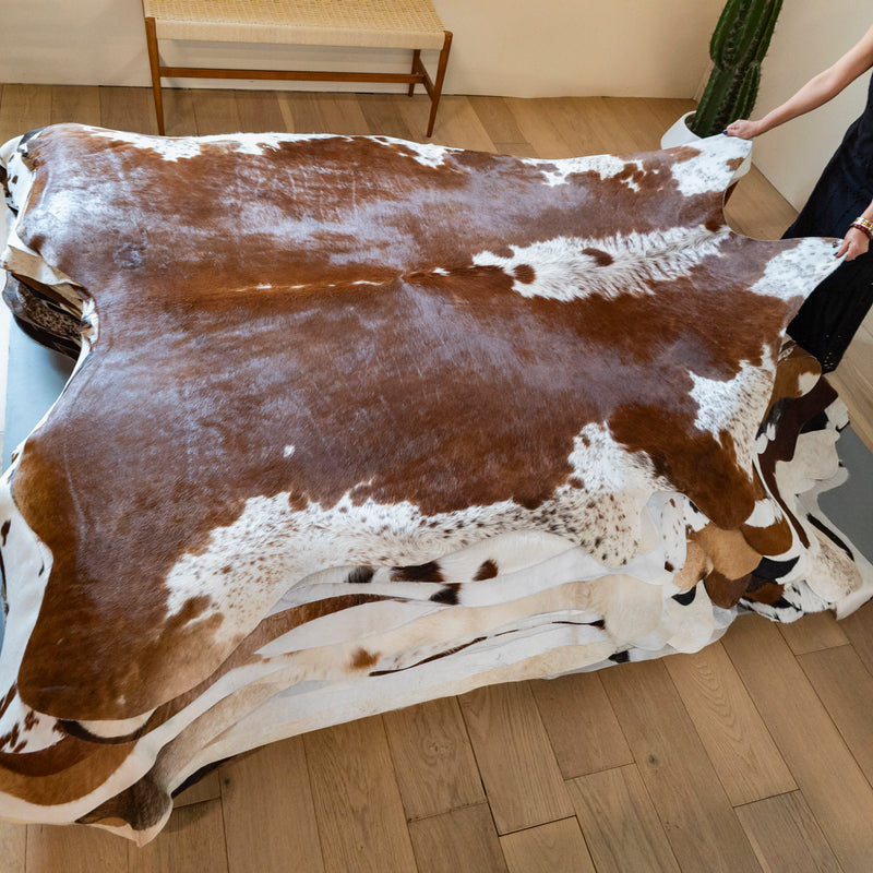 Brown and White Cowhide Rug Size 7'6" L x 6'9" W 8149