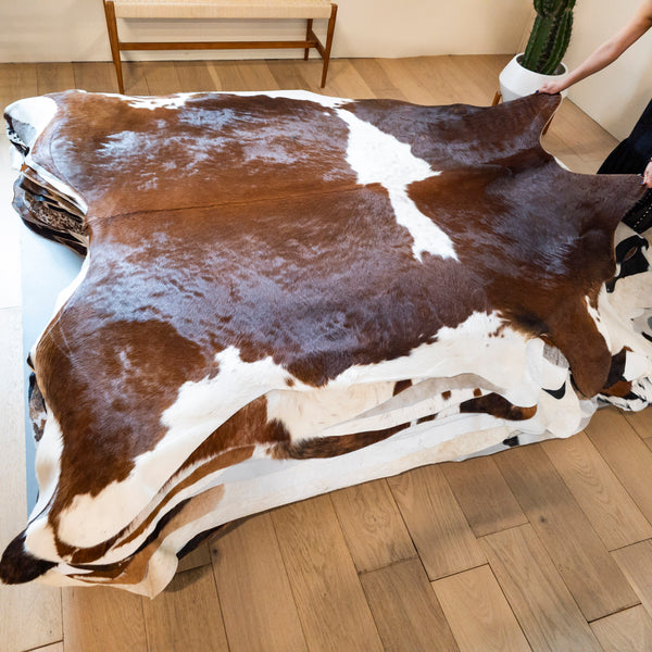 Brazilian Brown and White Cowhide Rug Size 6'11" L x 6'11" W 8188