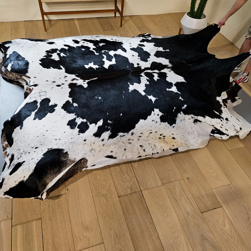 Black and White Cowhide Rug Size 8'6" L x 7'8" W 9395