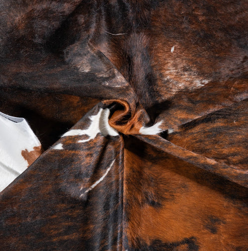 Vintage Tricolor Brindle Mix Cowhide Rug Size 8'6" L x 7'3" W 6677