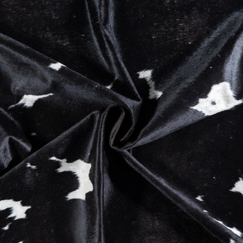 Vintage Black and White Cowhide Rug Size 6'9" L x 6'5" W 6685