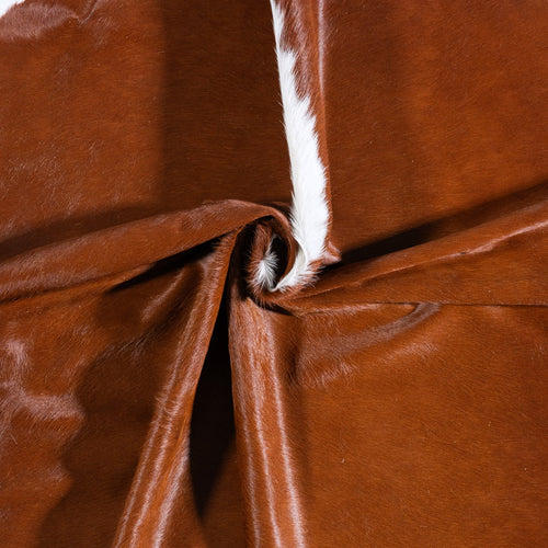 Brazilian Hereford Cowhide Rug Size 7'7" L x 7'0" W 6710