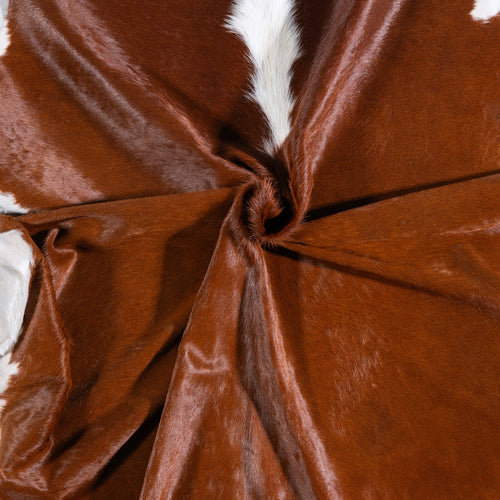 Brazilian Hereford Cowhide Rug Size 7'7" L x 7'3" W 6724
