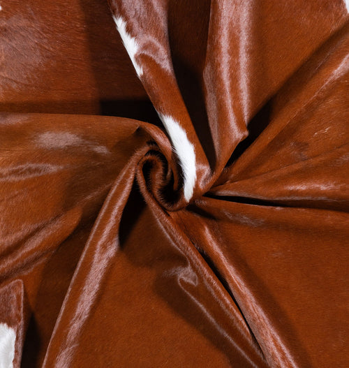 Brazilian Hereford Cowhide Rug Size 7'6" L x 6'11" W 6725