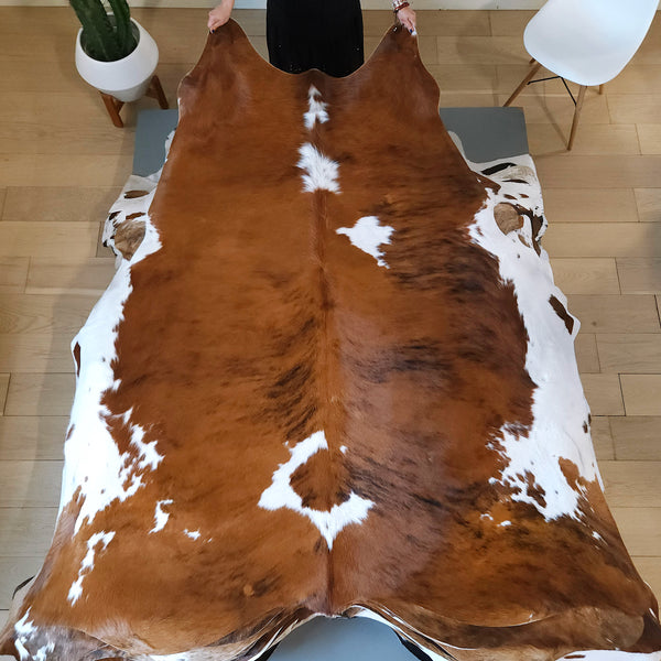 Tricolor Mix Cowhide Rug Size 7'6" L x 7'2" W 8131