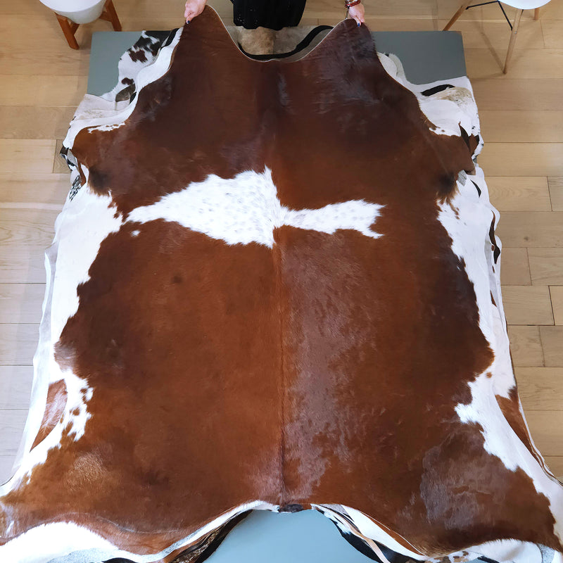 Brazilian Brown and White Cowhide Rug Size 6'11" L x 6'11" W 8188