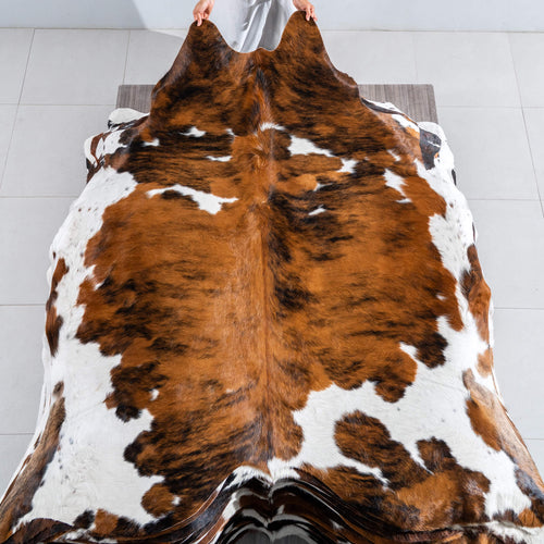 Tricolor Cowhide Rug Size 6'11" L x 6'11" W 8170