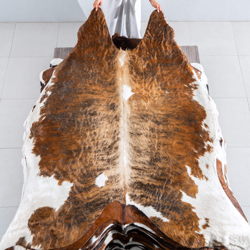 Tricolor Brindle Mix Cowhide Rug Size 7'2" L x 7'2" W 8181