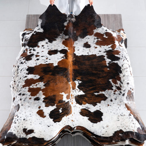 Tricolor Cowhide Rug Size 6'11" L x 6'11" W 8250