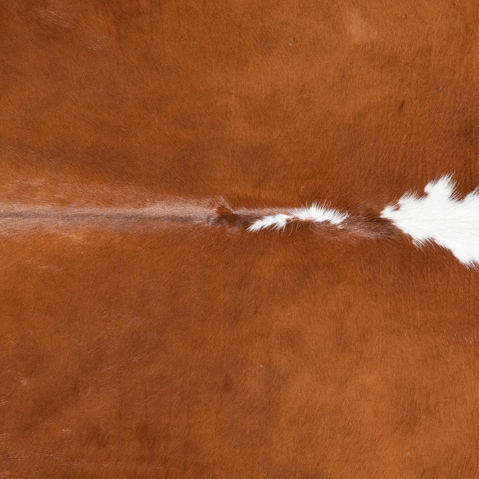 Brazilian Hereford Cowhide Rug Size 7'0" L x 6'1" W 8376