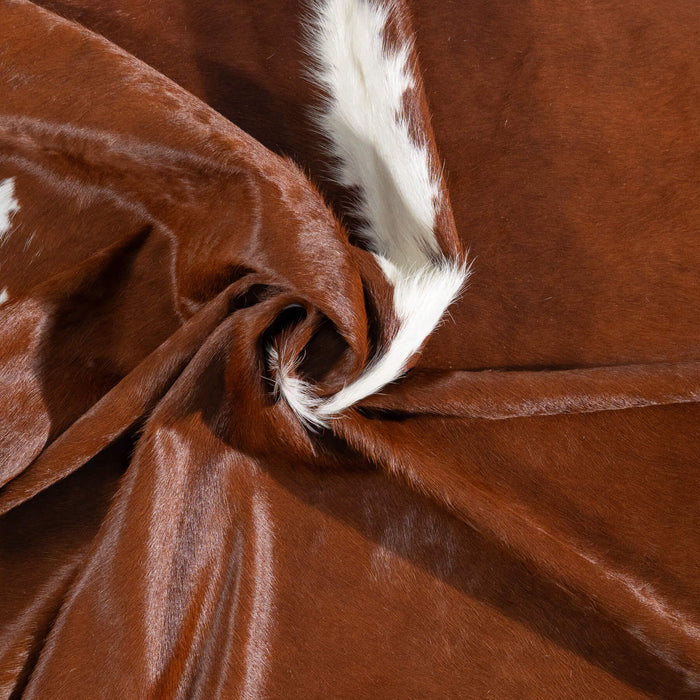 Brazilian Hereford Cowhide Rug Size 7'0" L x 6'6" W 8377