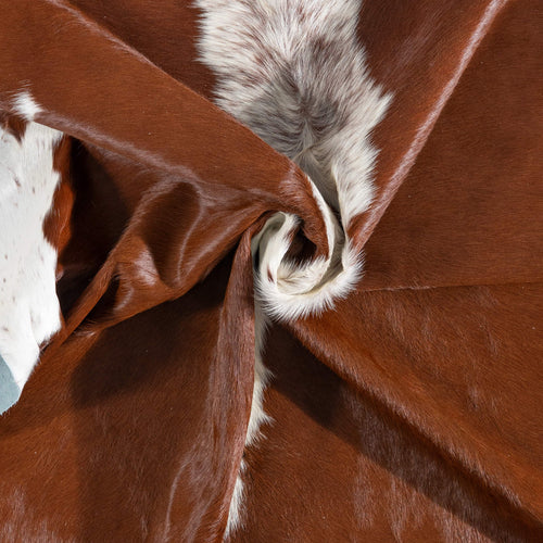 Brazilian Hereford Cowhide Rug Size 7'1" L x 6'11" W 8399