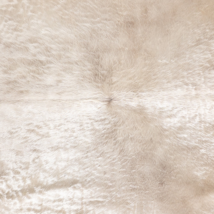 Brazilian Champagne Cowhide Rug Size 7'7" L x 6'6" W 6184