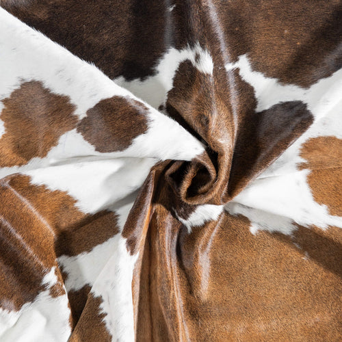 Brazilian Chocolate and White Cowhide Rug Size 7'3" L x 5'9" W 8721