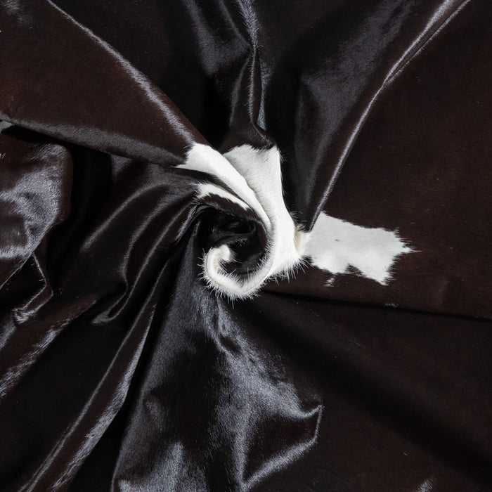 Brazilian Chocolate and White Cowhide Rug Size 7'11" L x 6'4" W 8997