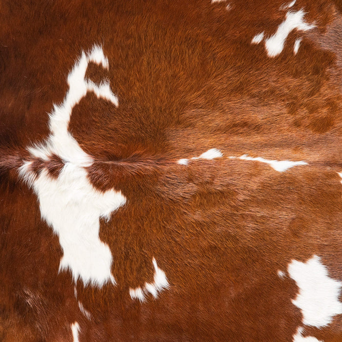 Brown and White Cowhide Rug Size 6'8" L x 5'1" W 9250