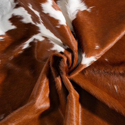 Brown and White Cowhide Rug Size 7'10" L x 6'10" W 9360