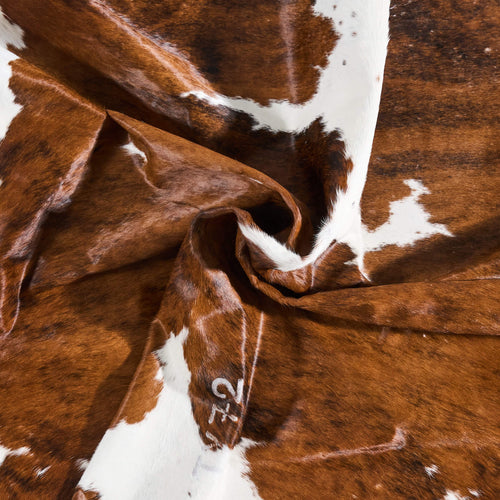 Vintage Tricolor Brindle Mix Cowhide Rug Size 7'6" L x 6'10" W 9814