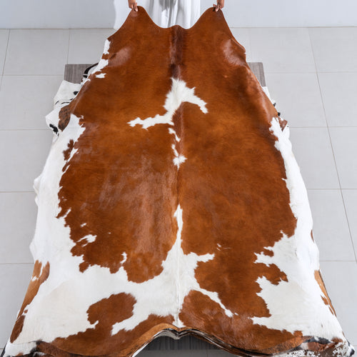 Brown and White Cowhide Rug Size 8'1" L x 6'8" W 6409