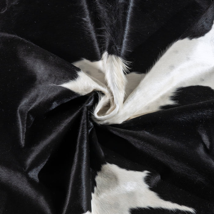 Black and White Cowhide Rug Size 7'10" L x 6'11" W 6212