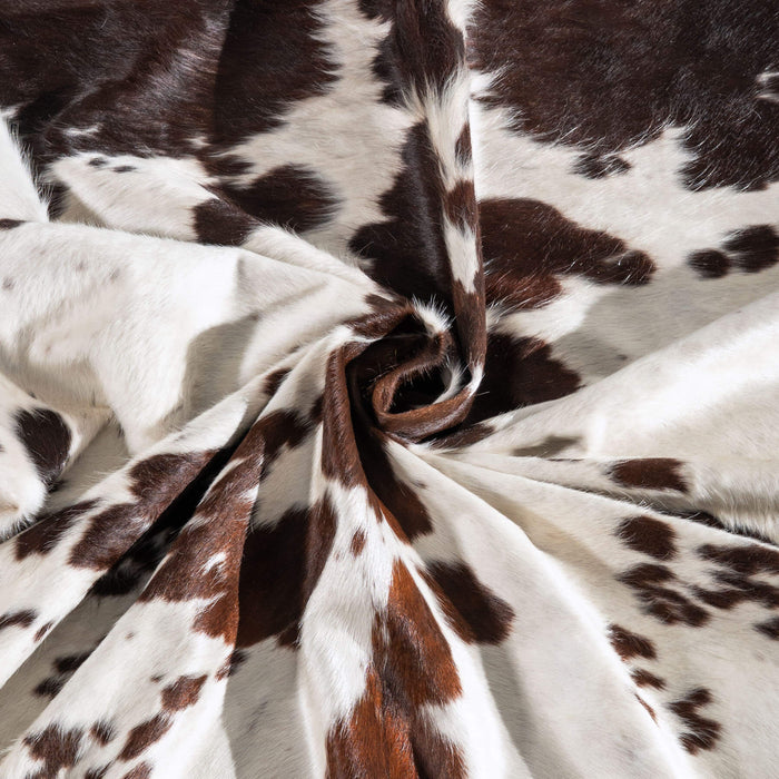 Chocolate and White Cowhide Rug Size 7'9" L x 6'10" W 6415