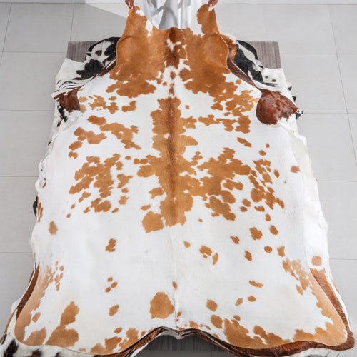 Brown and White Cowhide Rug Size 7'8" L x 6'7" W 6427