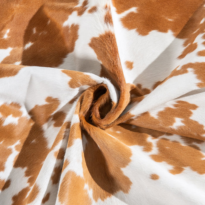 Brown and White Cowhide Rug Size 7'8" L x 6'7" W 6427