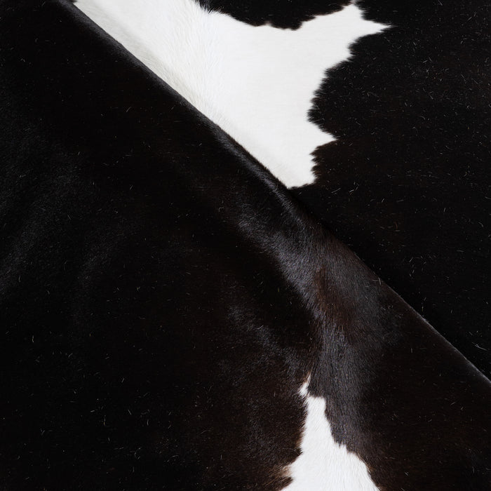 Black and White Cowhide Rug Size 7'11" L x 7'8" W 5431
