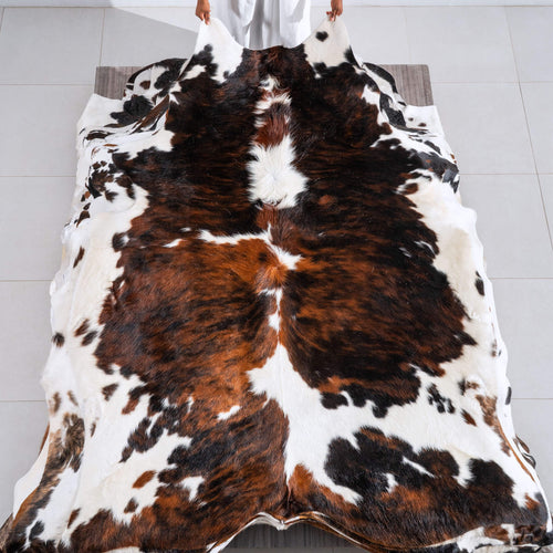 Tricolor Brindle Mix Cowhide Rug Size 7'7" L x 6'4" W 6442