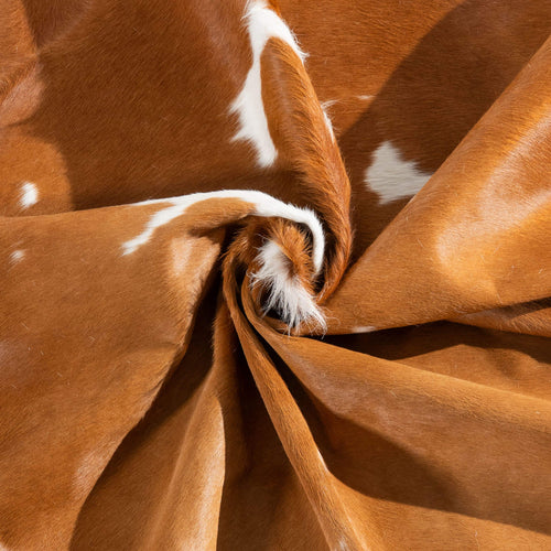 Brown and White Cowhide Rug Size 7'8" L x 6'6" W 6448