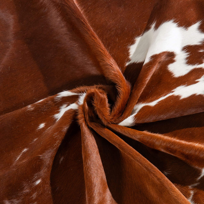 Brown and White Cowhide Rug Size 7'5" L x 6'4" W 6449