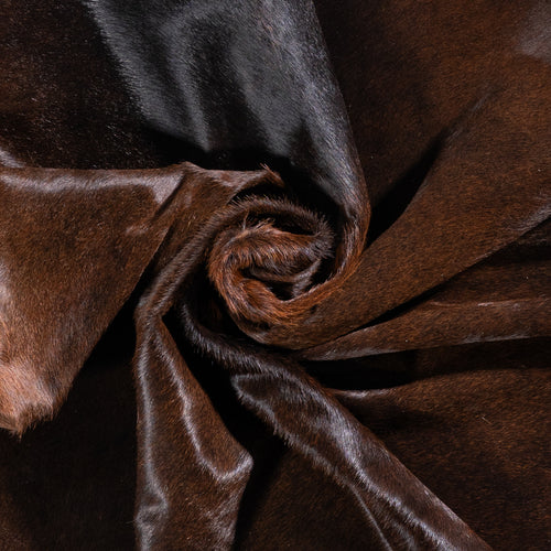 Brazilian Mahogany Cowhide Rug Size 7'3" L x 6'11" W 5911