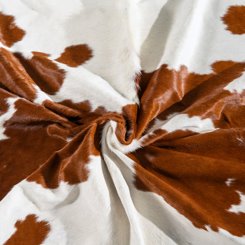 Brown and White Cowhide Rug Size 8'6" L x 7'4" W 4105