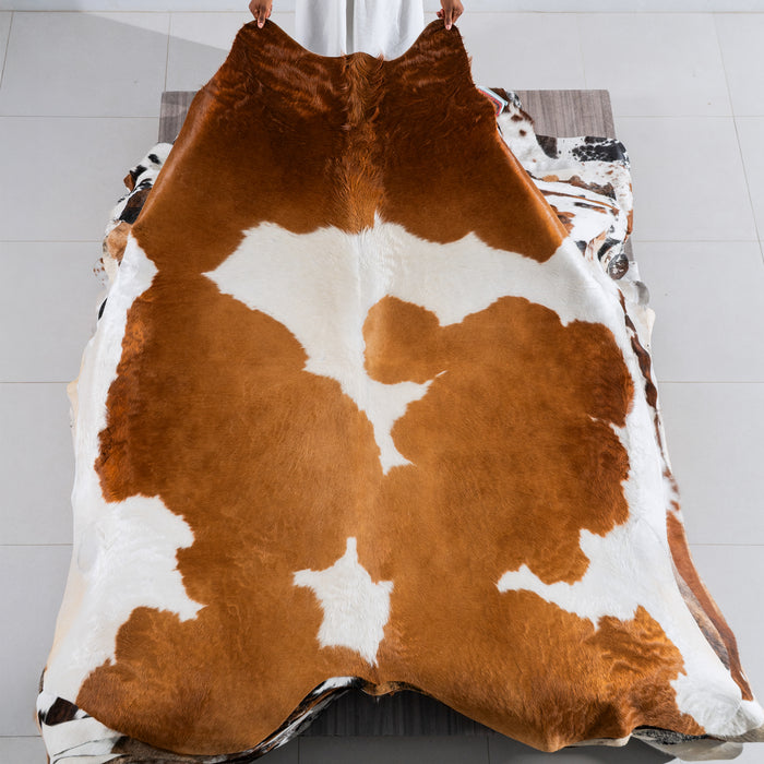 Brown and White Cowhide Rug Size 7'4" L x 7'1" W 5466