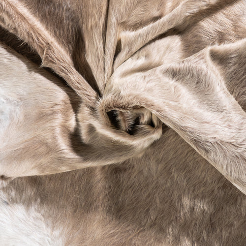 Brazilian Champagne Cowhide Rug Size 7'2" L x 6'8" W 4951