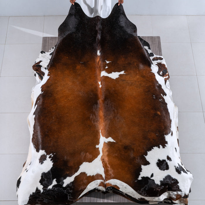 Chocolate and White Cowhide Rug Size 8'6" L x 7'4" W 6290